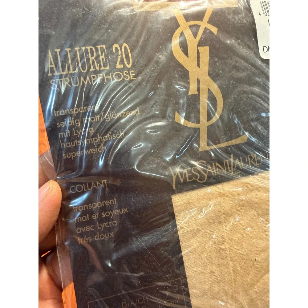 Vintage Yves Saint Laurent Allure 20 Sheer Pantyhose Skin Beige Size II 40-42